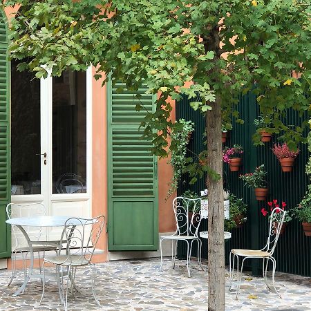 Le Case Di San Vitale Easy ราเวนนา ภายนอก รูปภาพ